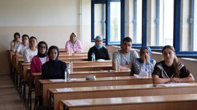 Büyükşehir Belediyesi, KPSS’ye hazırlanan 6 bin adaya sınav öncesi önemli