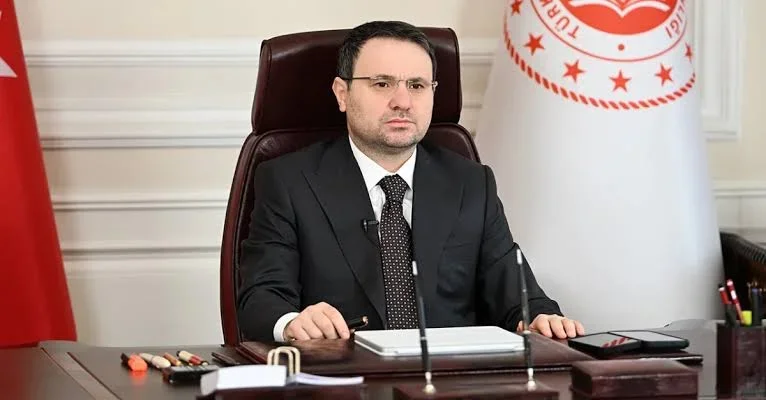 Adalet Bakanı Akın Gürlek, ''“Çocuğun üstün yararını gözeterek çocuklara yönelik
