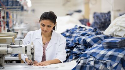 Türkiye’nin istihdam ve ihracatta lokomotif sektörlerden biri olan Moda endüstrisi,