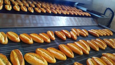 Büyükşehir Belediyesi, Halk Ekmek Fabrikası’nda üretilen günlük 75 binden fazla