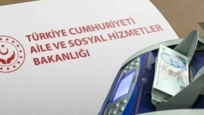 Aile ve Sosyal Hizmetler Bakanlığı, çocukların ailelerinin yanında desteklenmesi amacıyla